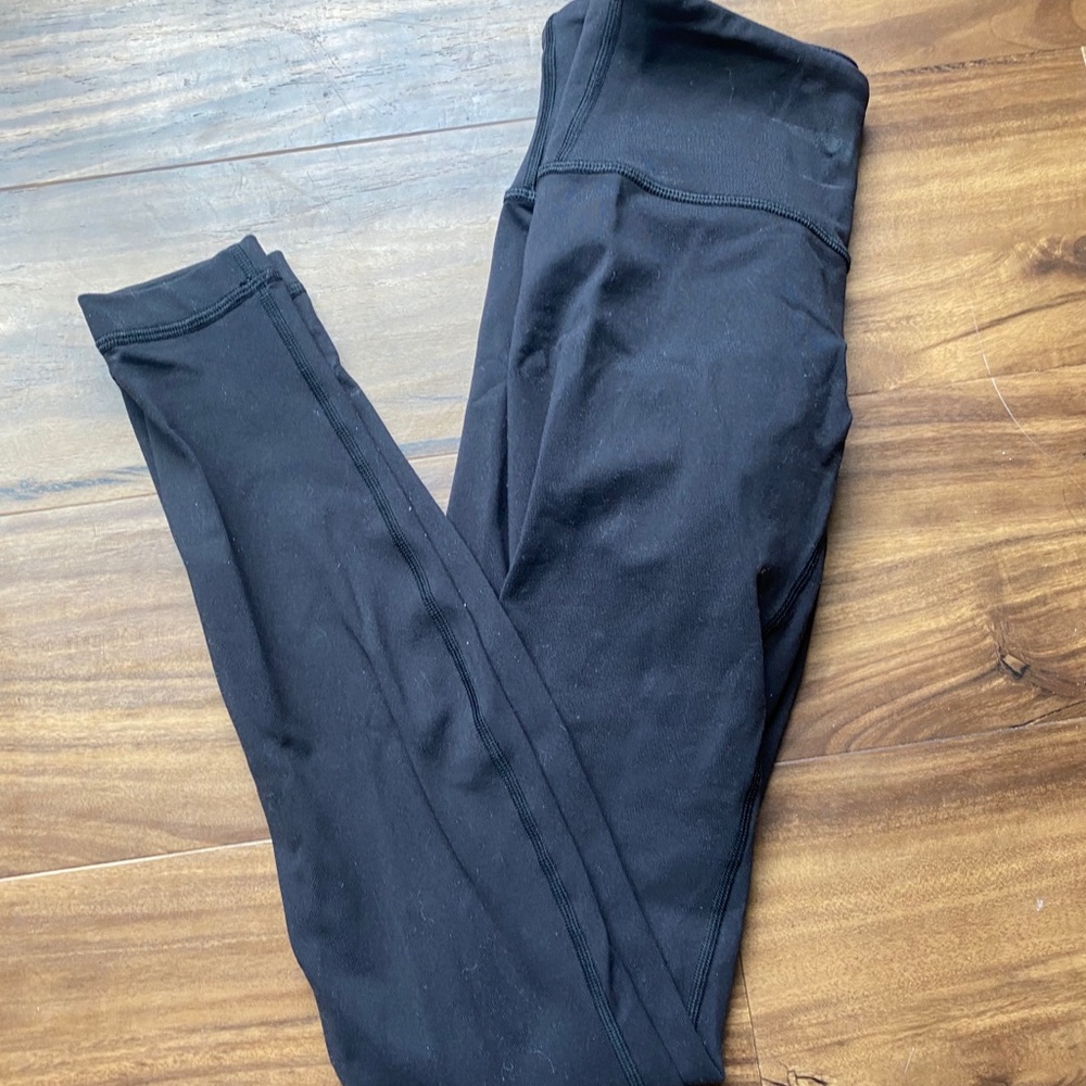 Lululemon low rise wunder under